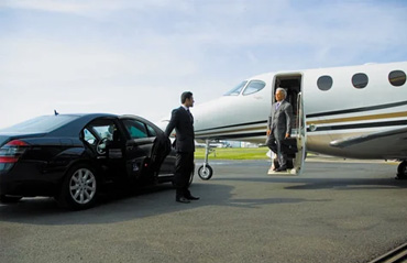 Airport limousine service